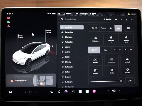 Used 2023 Tesla Model 3 Standard Range image 27