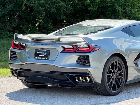 Used 2024 Chevrolet Corvette Stingray Preferred Cpe w/ Z51 Performance Package RWD image 11