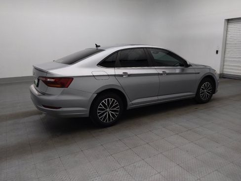 Used 2019 Volkswagen Jetta SEL w/ Cold Weather Package FWD image 10