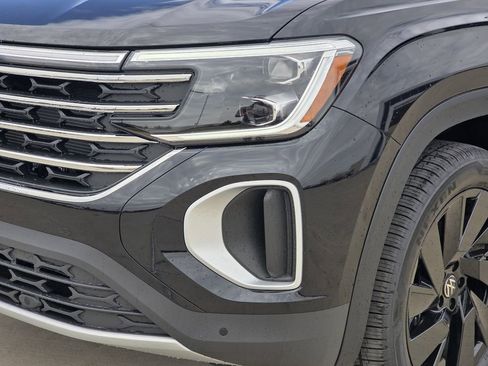 New 2026 Volkswagen Atlas SE image 6