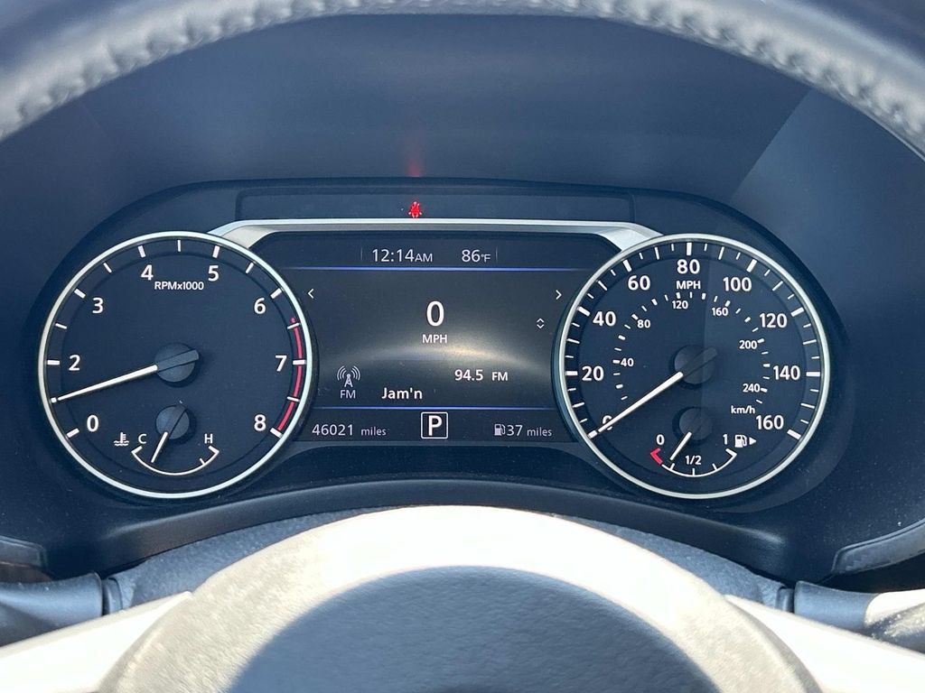 Certified 2020 Nissan Sentra SV FWD image 23