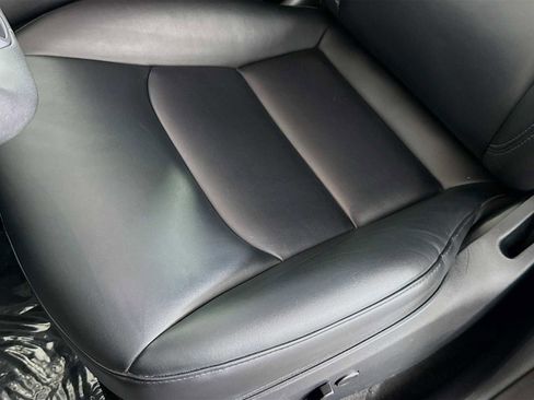 Used 2023 Tesla Model Y Long Range image 19