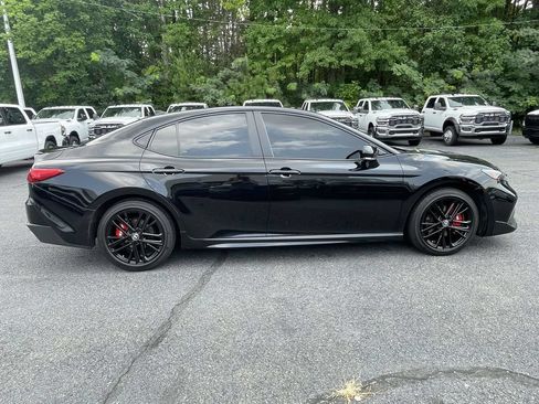 Used 2025 Toyota Camry SE w/ Multimedia Upgrade Package FWD image 9