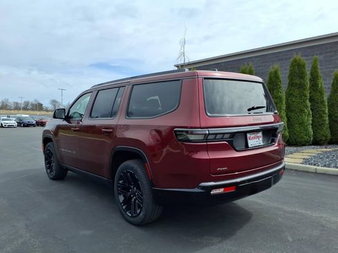 New 2026 Jeep Grand Wagoneer Limited AWD/4WD image 3
