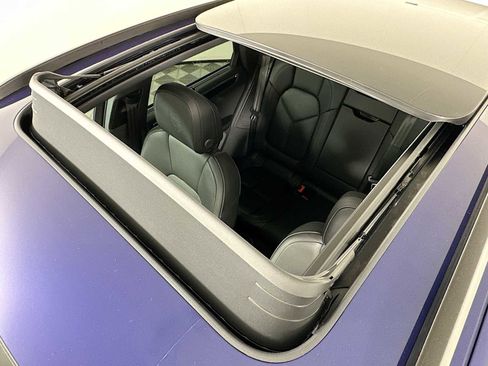 New 2026 Porsche Macan AWD/4WD image 22