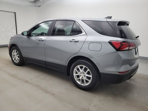 Used 2024 Chevrolet Equinox LT FWD image 3