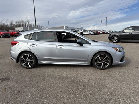 Used 2022 Subaru Impreza 2.0i Sport image 6