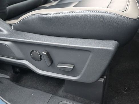 New 2025 Ford Bronco Outer Banks image 16