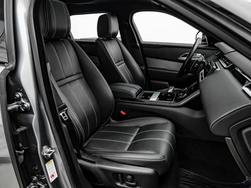 Used 2022 Land Rover Range Rover Velar R-Dynamic S image 44