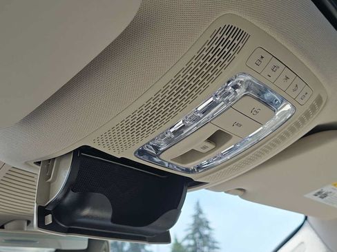 Certified 2020 Mercedes-Benz GLE 350 w/ Premium Package image 34
