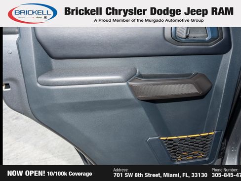 Used 2024 Ford Bronco Badlands image 11