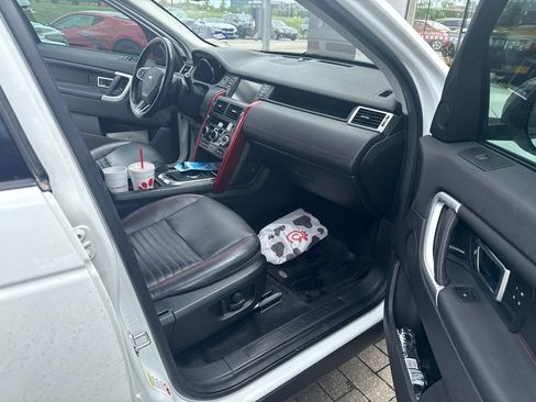 Used 2018 Land Rover Discovery Sport HSE AWD/4WD image 20