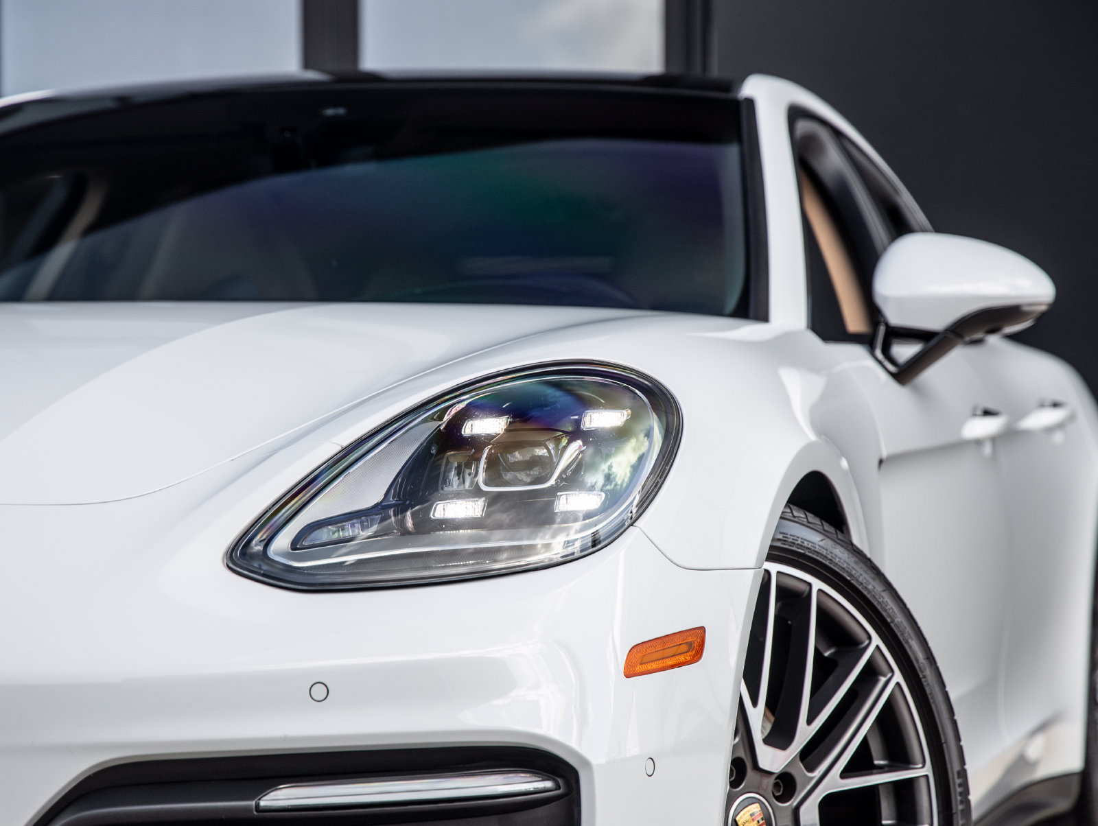 Certified 2023 Porsche Panamera Platinum Edition RWD image 17