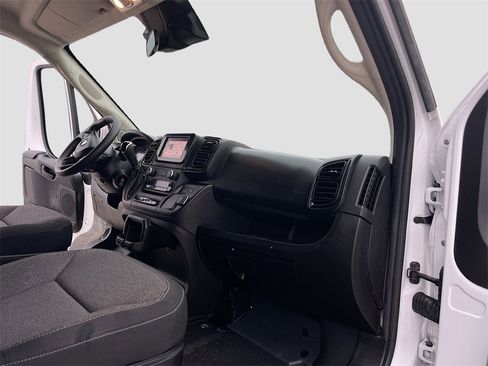 Used 2025 RAM ProMaster 2500 w/ U-Haul Equipment Group image 27