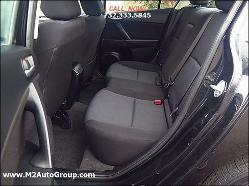 Used 2011 MAZDA MAZDA3 i Touring image 10