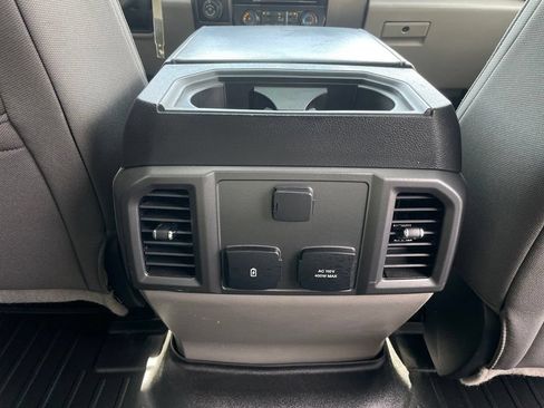 Used 2017 Ford F150 XLT w/ Equipment Group 302A Luxury AWD/4WD image 36