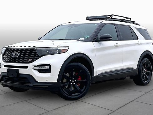 Used 2020 Ford Explorer ST w/ ST Street Pack AWD/4WD image 2