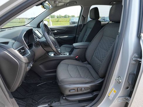 Used 2019 Chevrolet Equinox LT AWD/4WD image 17