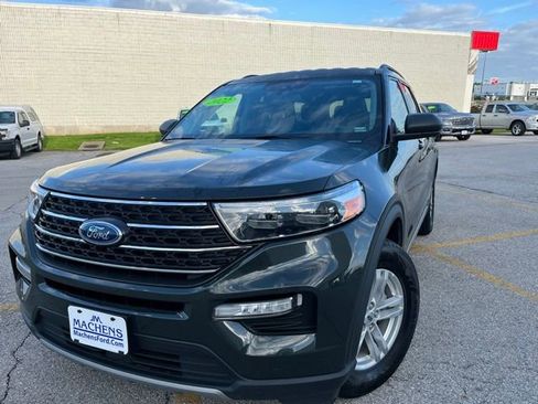 Used 2022 Ford Explorer XLT w/ Equipment Group 202A AWD/4WD image 1