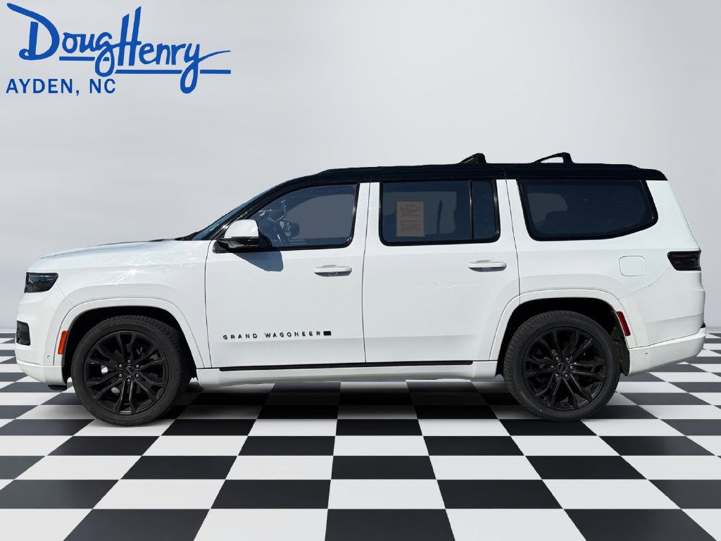 Used 2022 Jeep Grand Wagoneer Series II AWD/4WD image 2