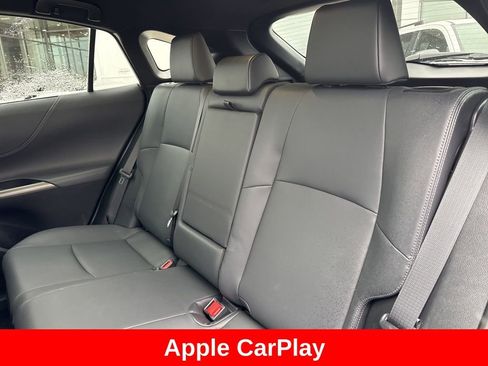 Certified 2024 Toyota Venza Nightshade image 15