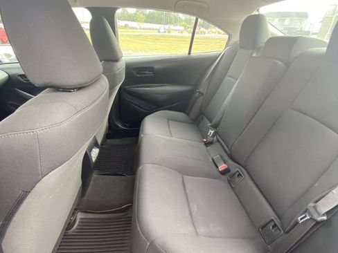 Used 2024 Toyota Corolla LE w/ LE Convenience Package FWD image 7