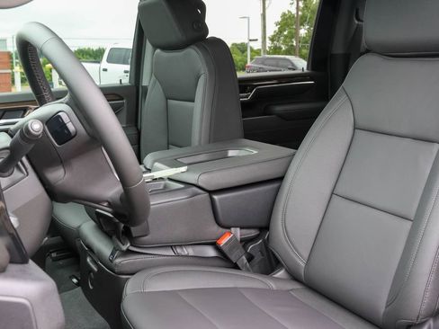 New 2026 Chevrolet Silverado 2500 LT w/ Trail Boss Package AWD/4WD image 10