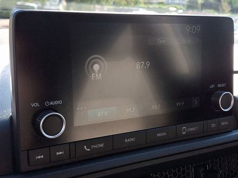 Used 2024 Honda CR-V EX image 18