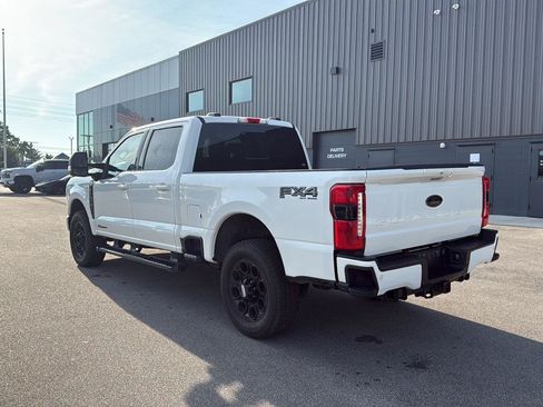 Used 2024 Ford F250 Lariat w/ Lariat Ultimate Package AWD/4WD image 5