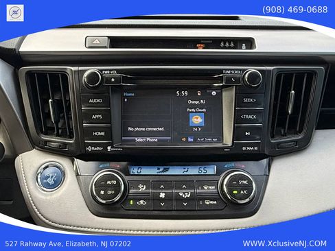 Used 2017 Toyota RAV4 XLE image 16