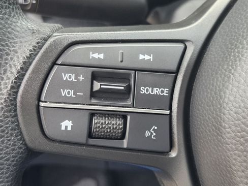 Used 2025 Honda CR-V LX image 23