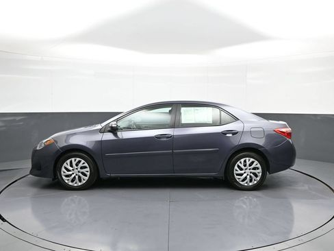 Used 2018 Toyota Corolla LE w/ Body Protection Package FWD image 9