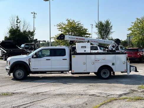New 2025 Ford F550 4x4 Crew Cab Super Duty image 6