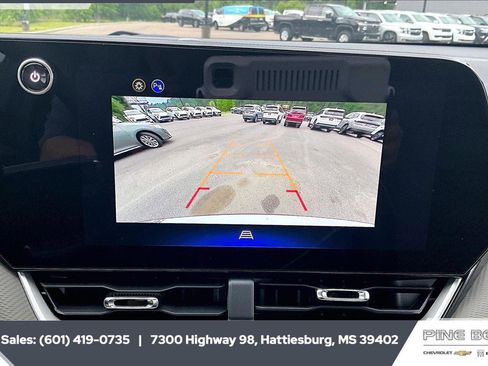 New 2026 Chevrolet Equinox LT w/ Convenience Package II FWD image 15