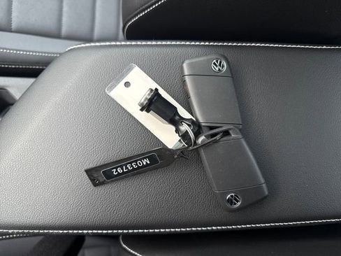 New 2026 Volkswagen Jetta SE image 28