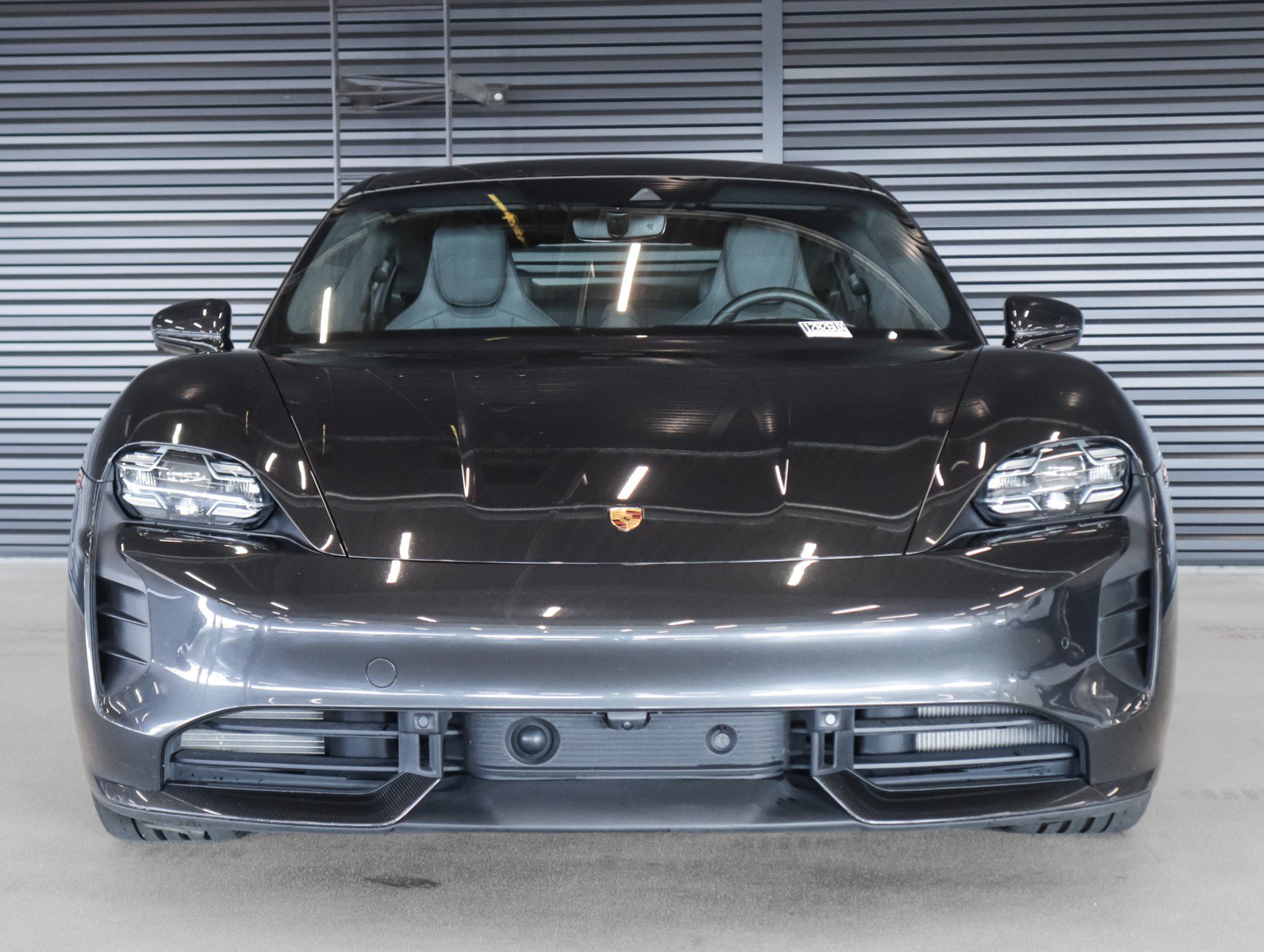 Used 2020 Porsche Taycan Turbo S AWD/4WD image 10