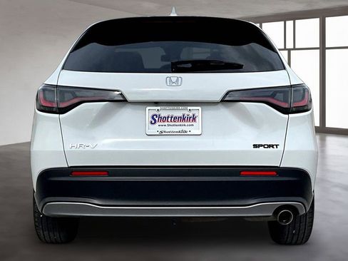 Certified 2024 Honda HR-V Sport image 5