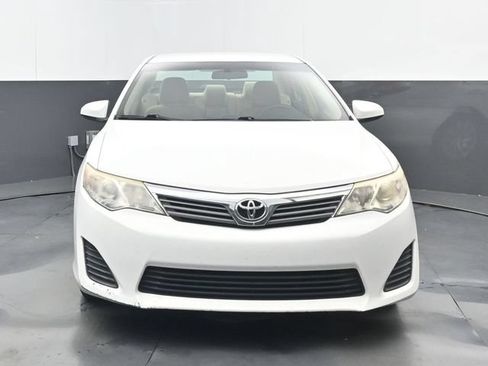 Used 2014 Toyota Camry FWD image 5