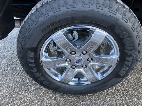 Used 2025 Ford Ranger XLT w/ Chrome Accent Package image 18