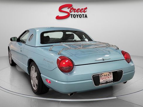 Used 2002 Ford Thunderbird image 6