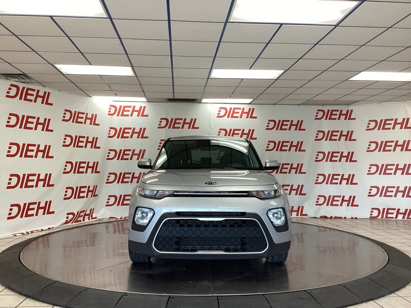 Used 2020 Kia Soul S FWD image 2