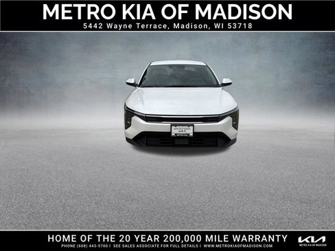 Used 2025 Kia K4 FWD image 9