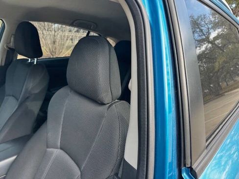 Used 2017 Subaru Impreza 2.0i Premium w/ BSD & Rcta/SRF/Eyesight image 33