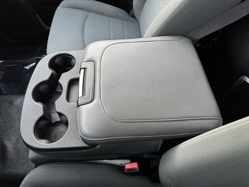 Used 2017 RAM 3500 Tradesman w/ Power & Remote Entry Group image 13