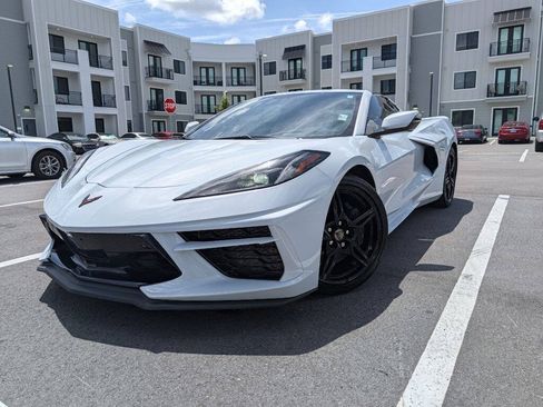 Used 2022 Chevrolet Corvette Stingray Premium Cpe w/ Z51 Performance Package RWD image 1