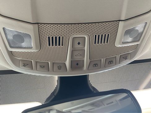 Used 2024 Ford Edge SEL image 40