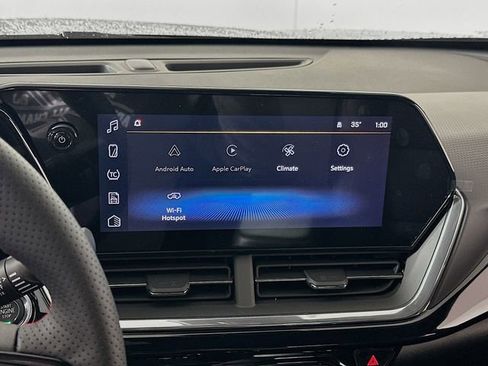 New 2026 Chevrolet Trax RS w/ Sunroof Package image 14