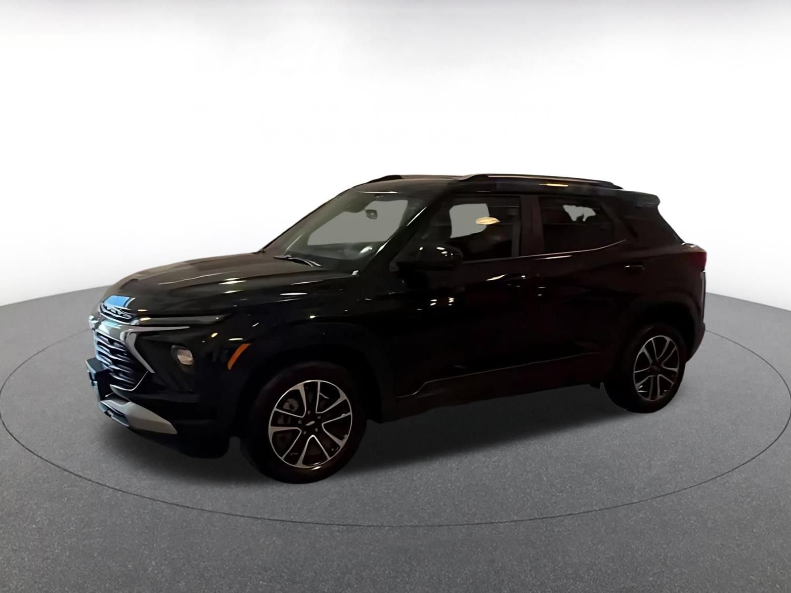 Used 2025 Chevrolet TrailBlazer LT FWD image 6