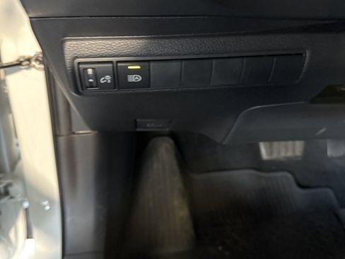 Used 2023 Toyota Corolla XSE image 28