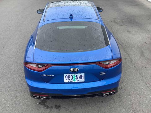 Used 2018 Kia Stinger GT2 AWD/4WD image 5
